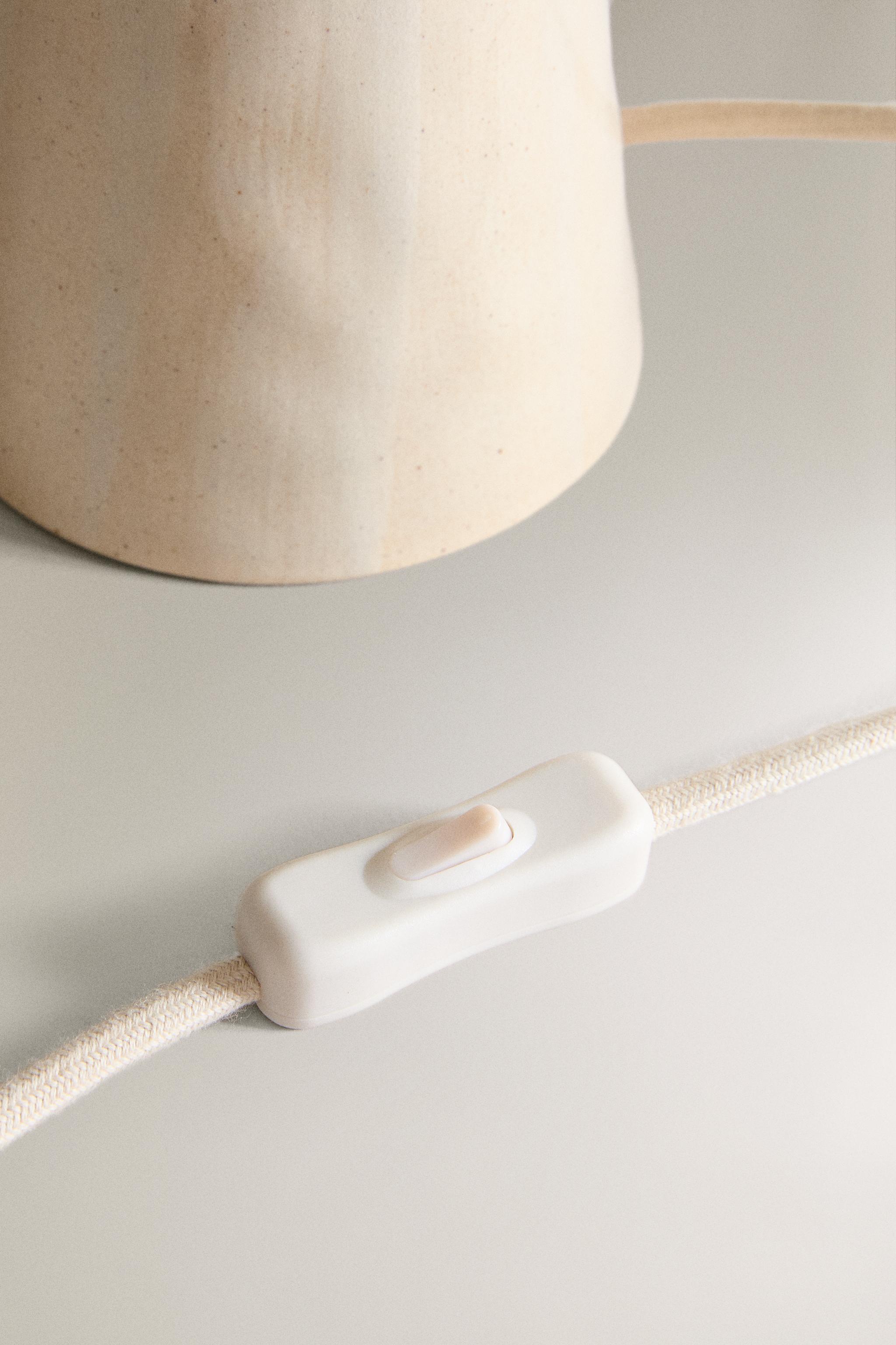 LAMPE DE TABLE CÉRAMIQUE MOTIFS PEINTS